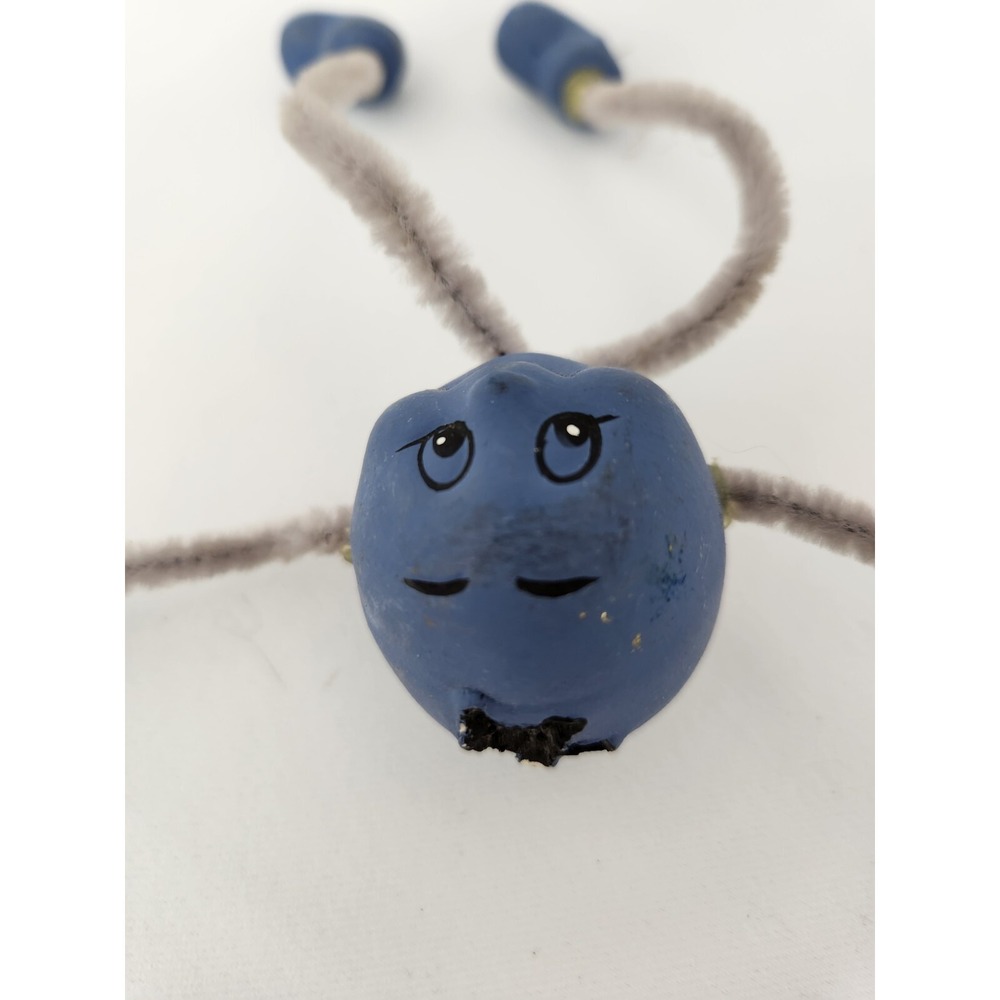 Vintage Anthropomorphic Blueberry Fruit Shelf Sitters Pipe Cleaner 1960s Ceramic - Picture 9 of 11